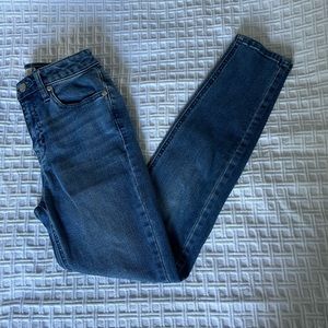 Women’s High Waisted Classic Denim Wash Skinny Jeans Size 25